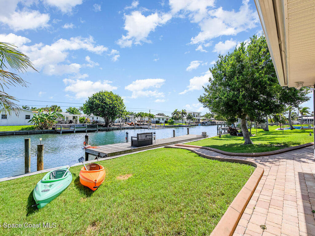 367 S Dorset Drive, Cocoa Beach, FL 32931