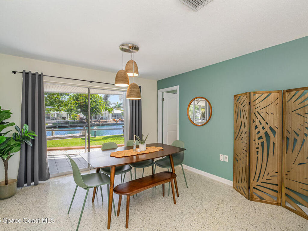 367 S Dorset Drive, Cocoa Beach, FL 32931