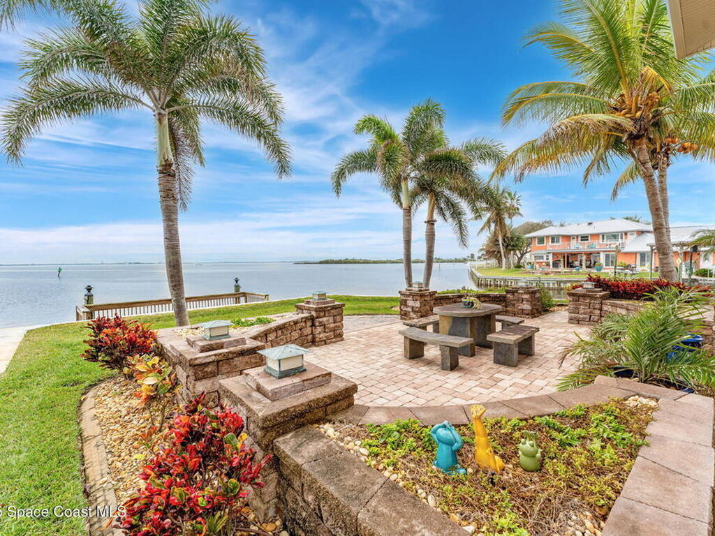 1755 Rochelle Parkway, Merritt Island, FL 32952