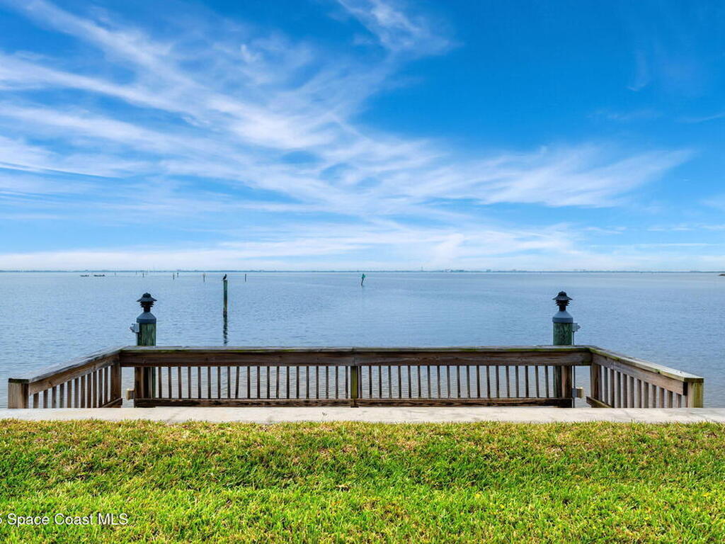 1755 Rochelle Parkway, Merritt Island, FL 32952