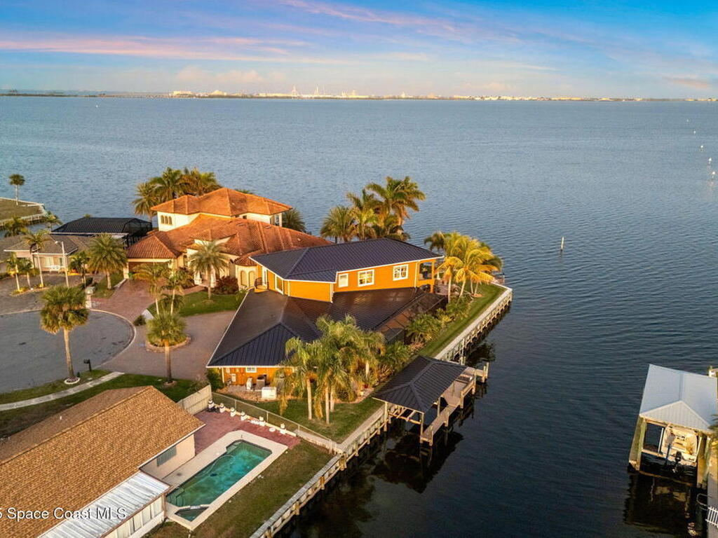 1755 Rochelle Parkway, Merritt Island, FL 32952