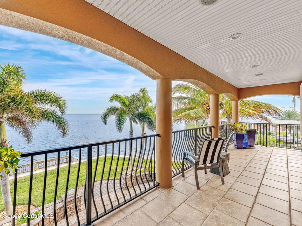 1755 Rochelle Parkway, Merritt Island, FL 32952