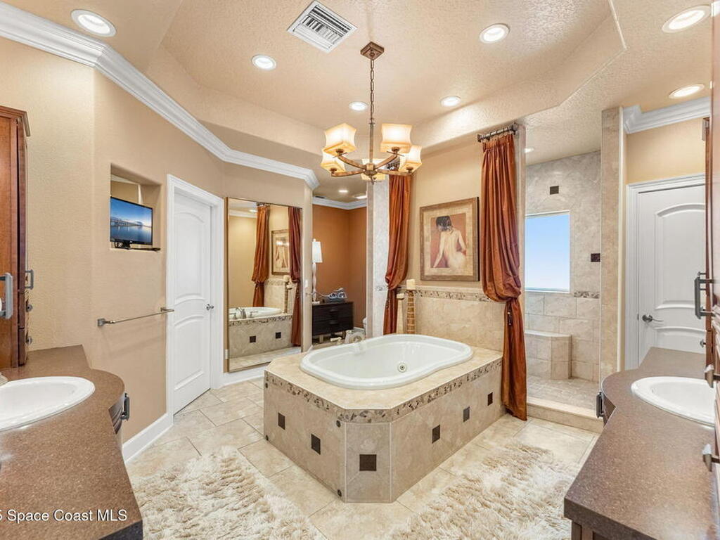 1755 Rochelle Parkway, Merritt Island, FL 32952