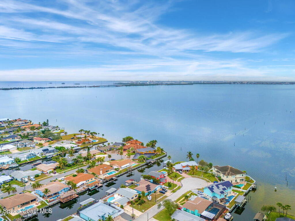 1755 Rochelle Parkway, Merritt Island, FL 32952