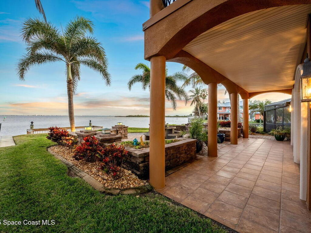 1755 Rochelle Parkway, Merritt Island, FL 32952