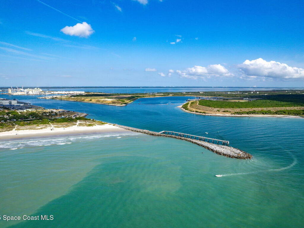 1755 Rochelle Parkway, Merritt Island, FL 32952