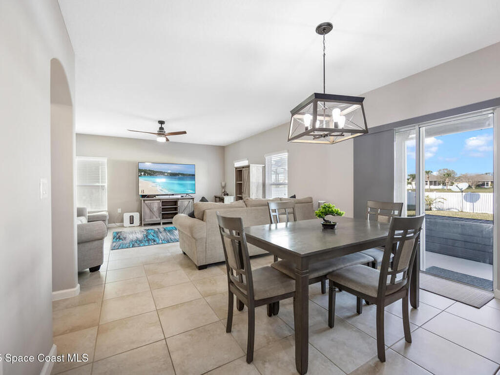 2347 Snapdragon Drive, Palm Bay, FL 32907