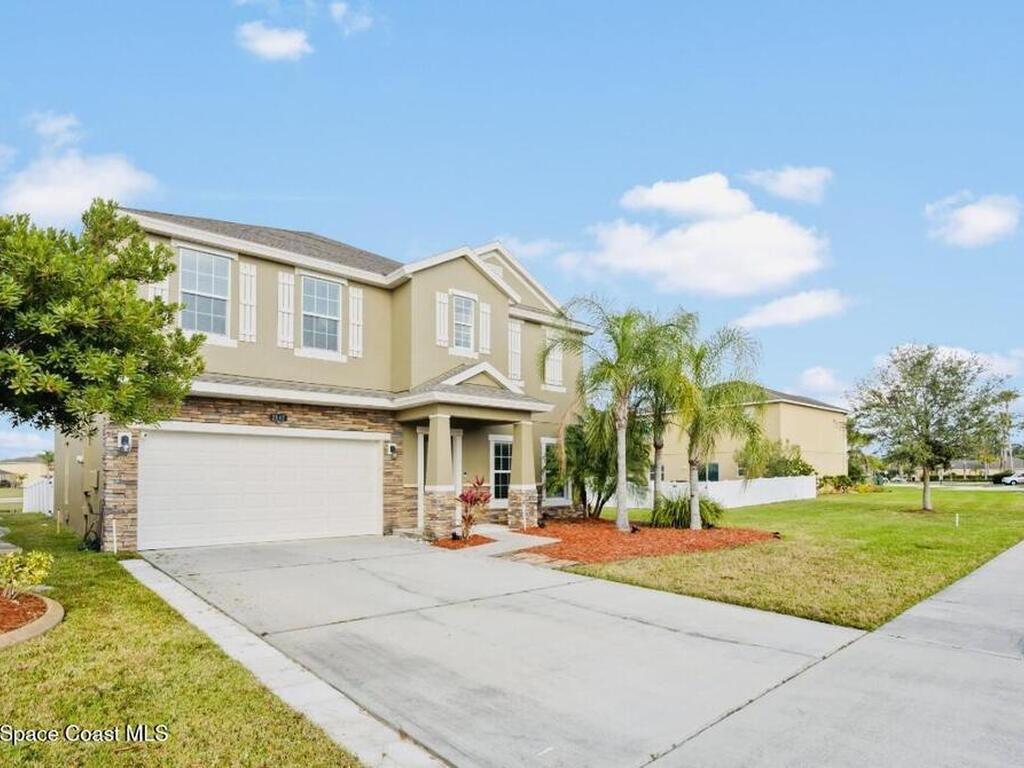 2347 Snapdragon Drive, Palm Bay, FL 32907