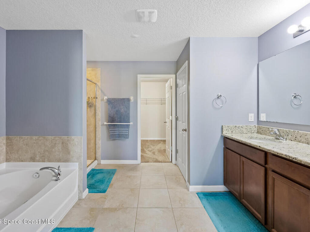 2347 Snapdragon Drive, Palm Bay, FL 32907