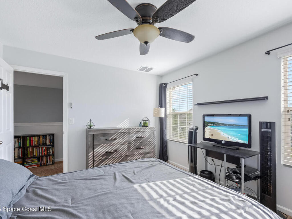 2347 Snapdragon Drive, Palm Bay, FL 32907