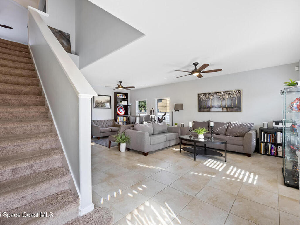 2347 Snapdragon Drive, Palm Bay, FL 32907