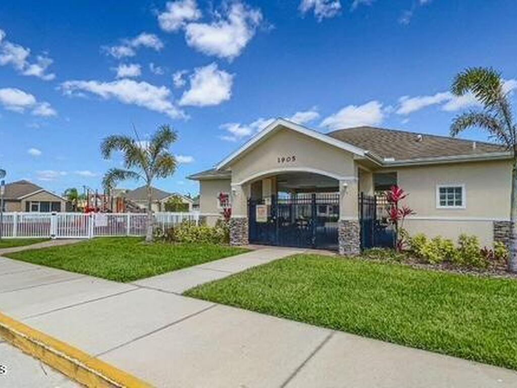 2347 Snapdragon Drive, Palm Bay, FL 32907