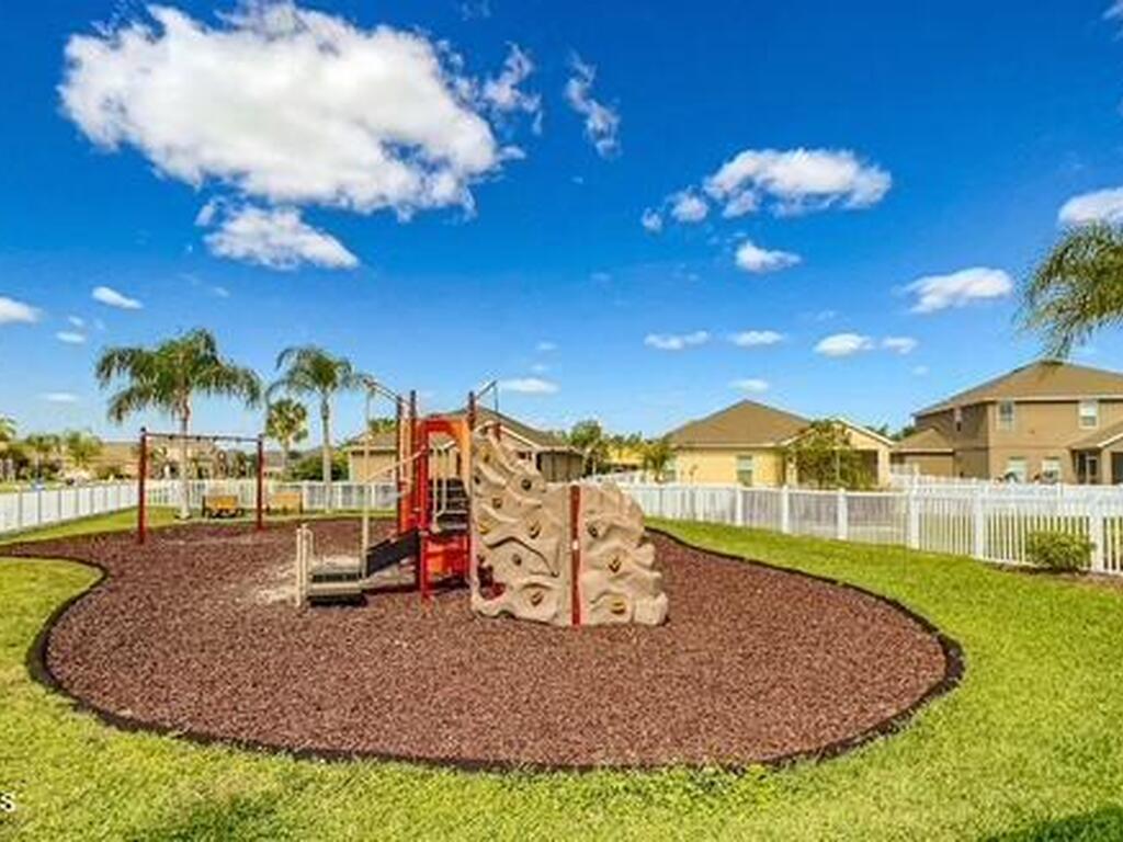 2347 Snapdragon Drive, Palm Bay, FL 32907