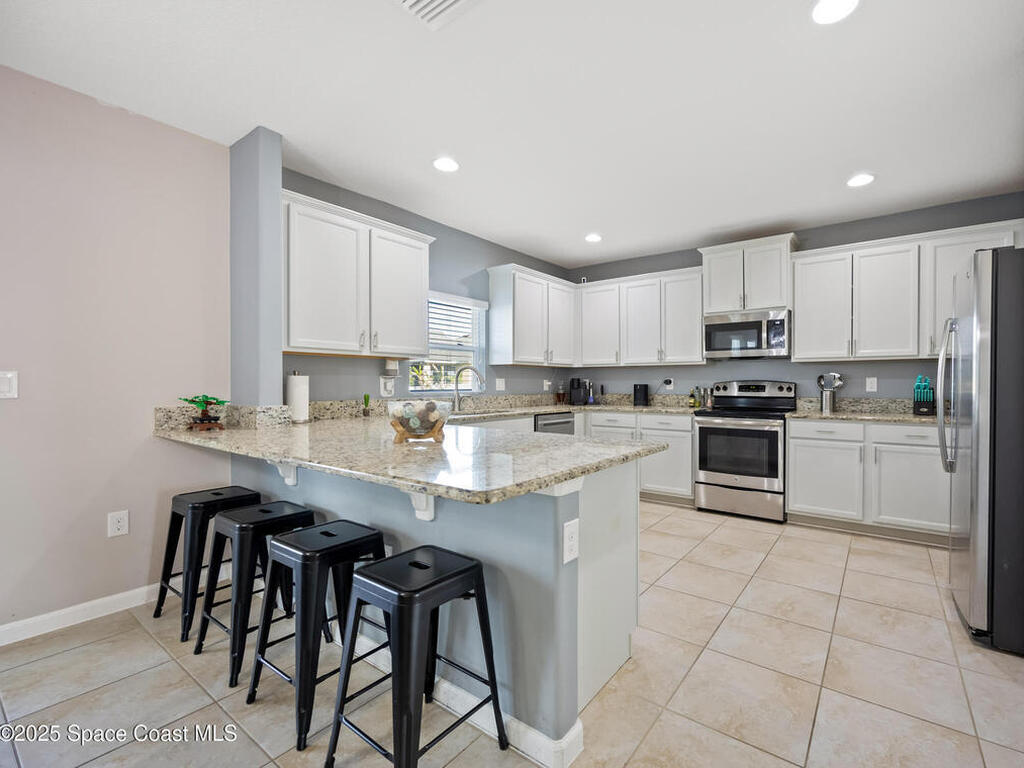 2347 Snapdragon Drive, Palm Bay, FL 32907