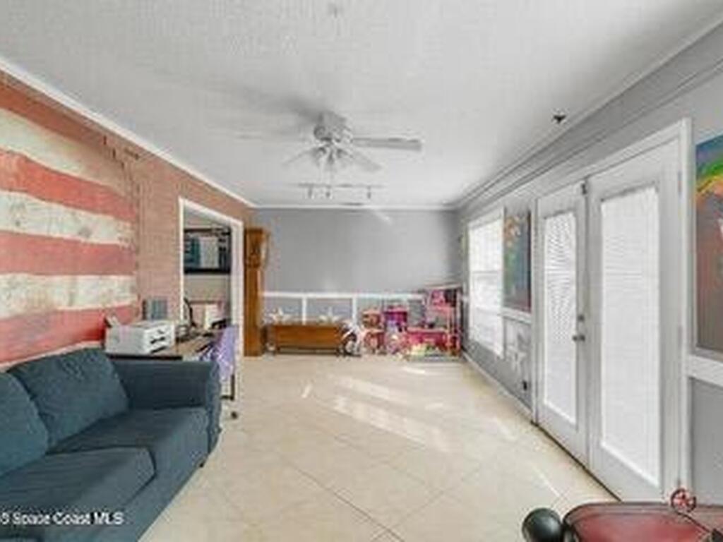 1440 16th Court, Vero Beach, FL 32962