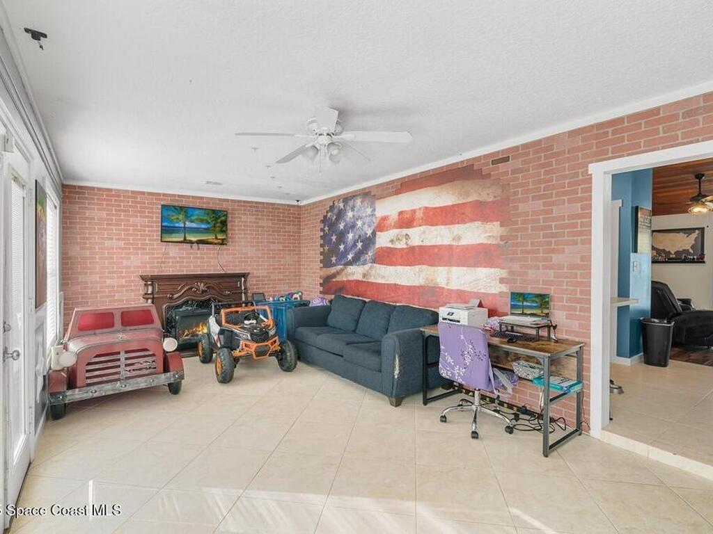 1440 16th Court, Vero Beach, FL 32962