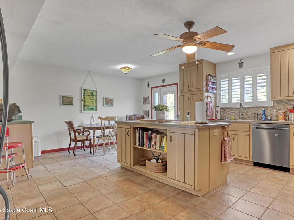 5005 Us Highway 1, Mims, FL 32754