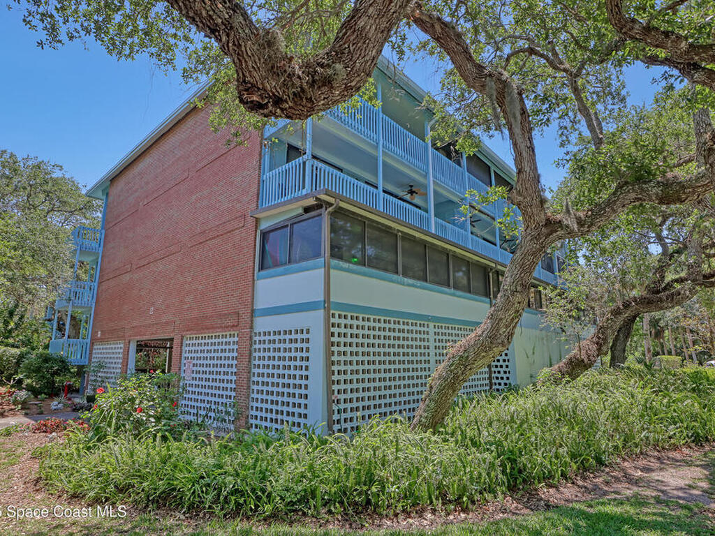 240 Hammock Shore Drive, Melbourne Beach, FL 32951