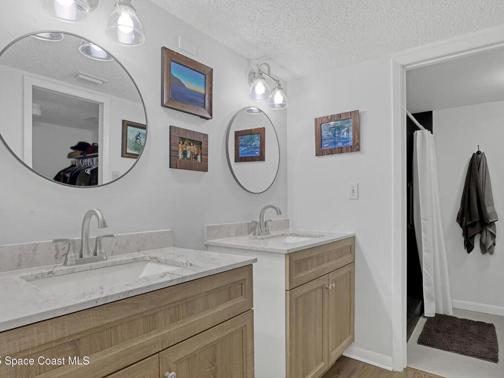 240 Hammock Shore Drive, Melbourne Beach, FL 32951