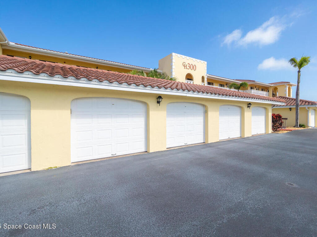 300 S Banana River Boulevard, Cocoa Beach, FL 32931