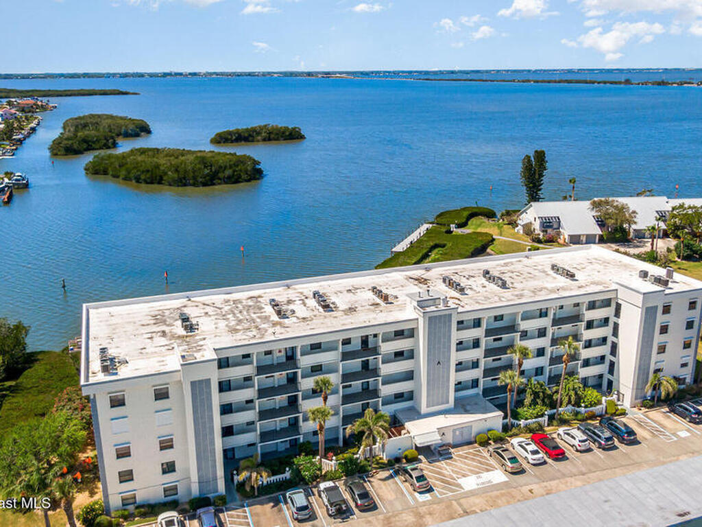 3165 N Atlantic Avenue, Cocoa Beach, FL 32931