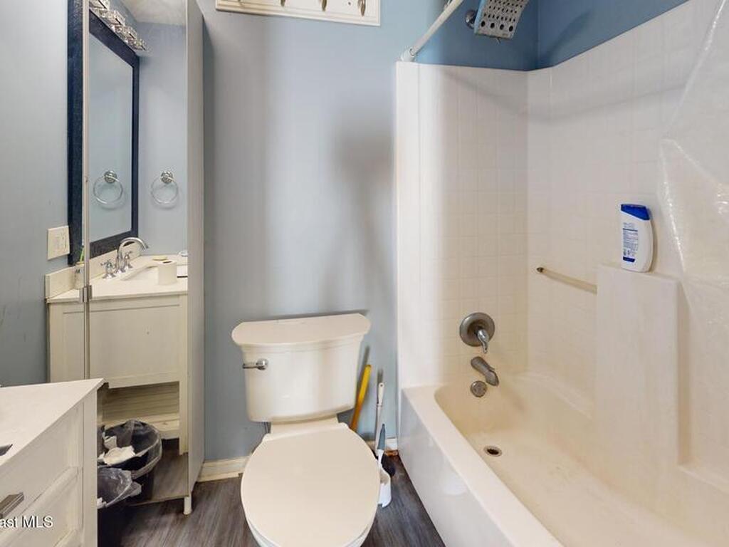 1835 42nd Avenue, Vero Beach, FL 32960