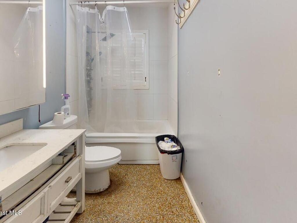 1835 42nd Avenue, Vero Beach, FL 32960