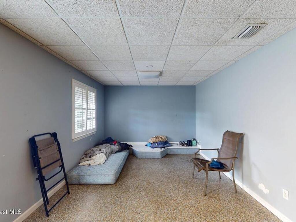 1835 42nd Avenue, Vero Beach, FL 32960