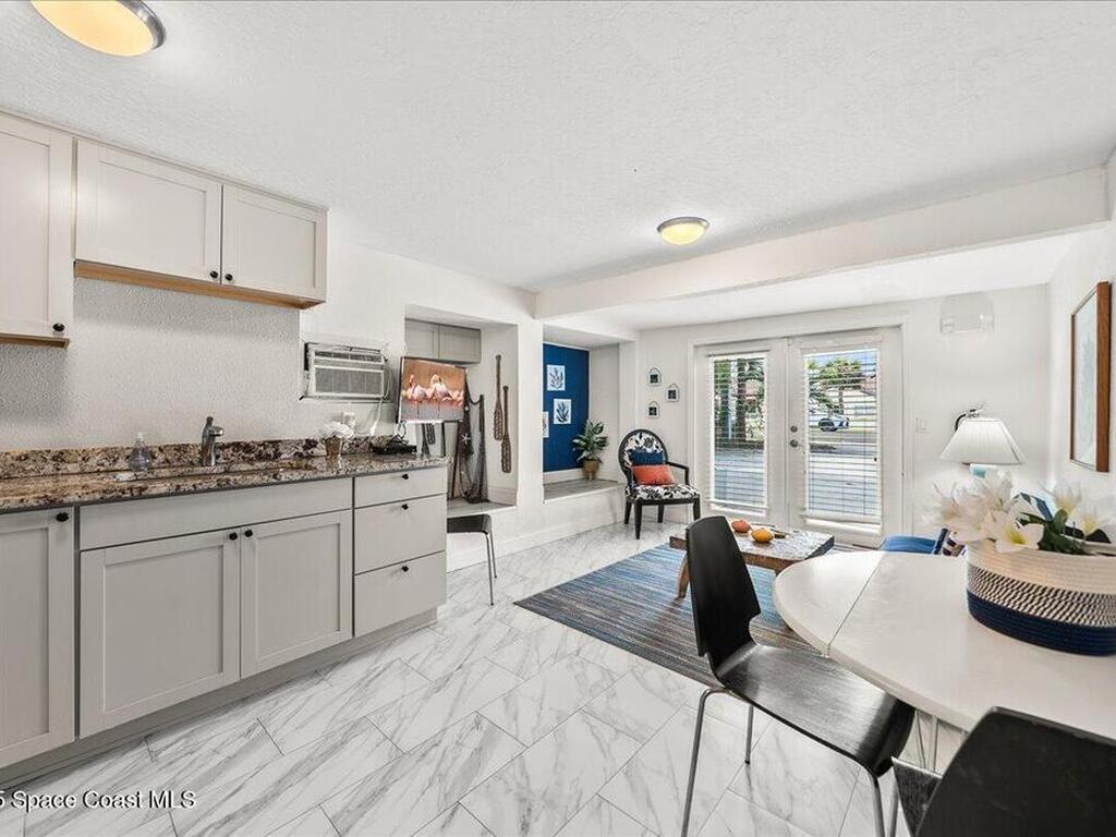 111 S Atlantic Avenue, Cocoa Beach, FL 32931