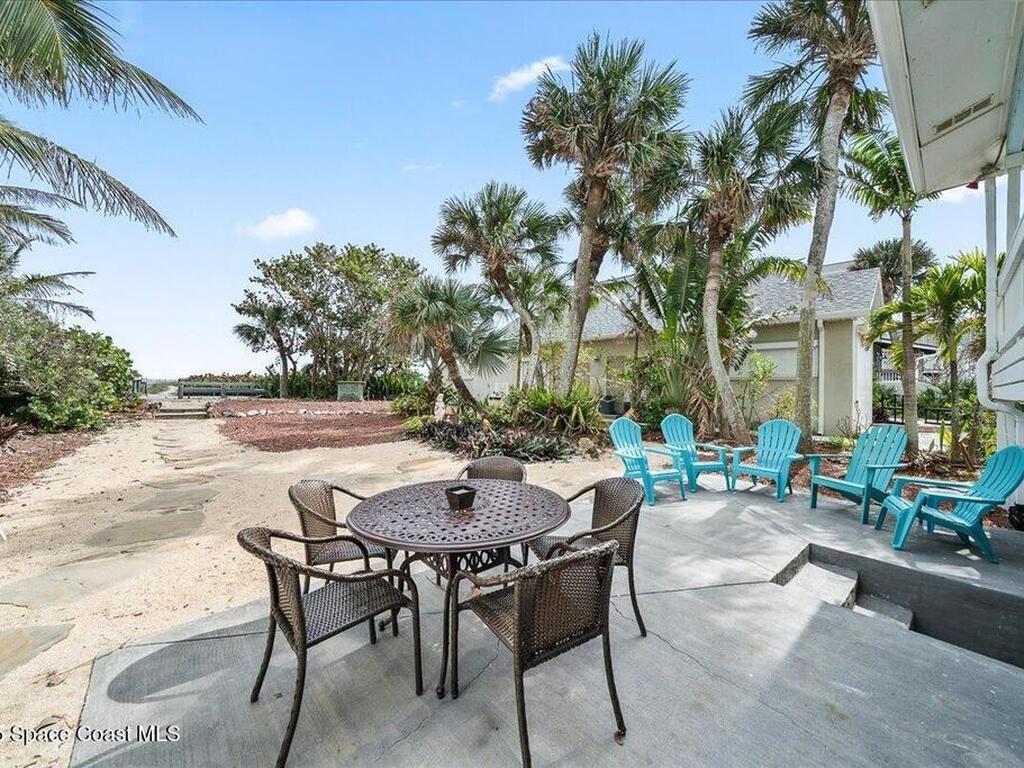 111 S Atlantic Avenue, Cocoa Beach, FL 32931