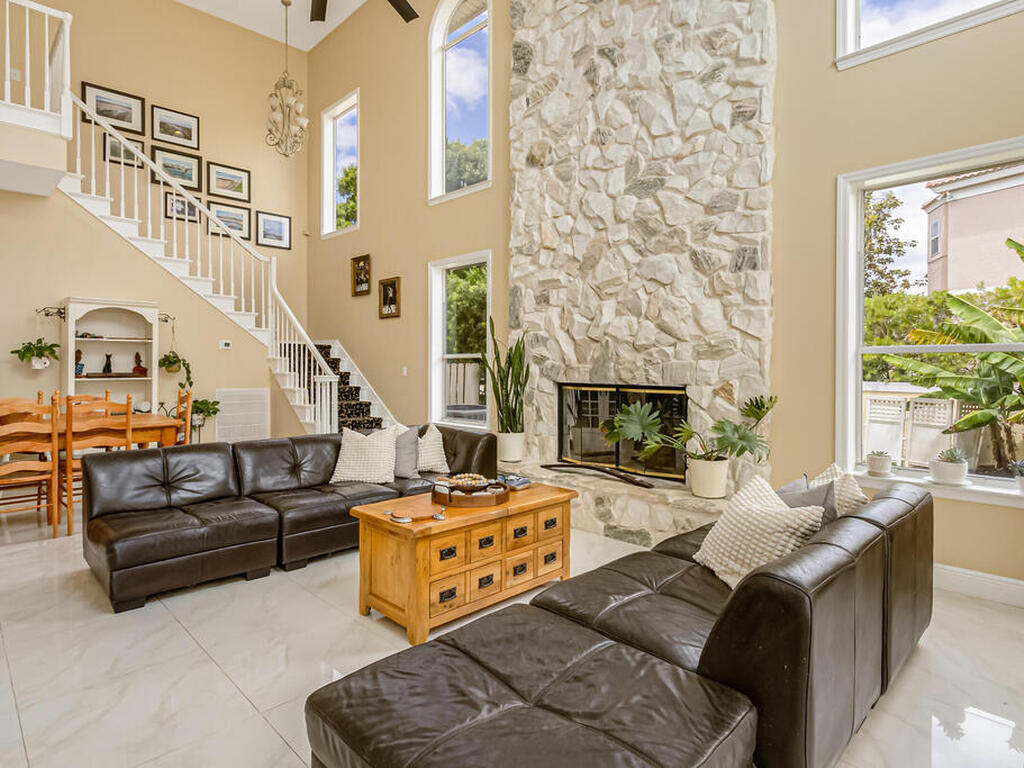 124 Lanternback Island Drive, Satellite Beach, FL 32937