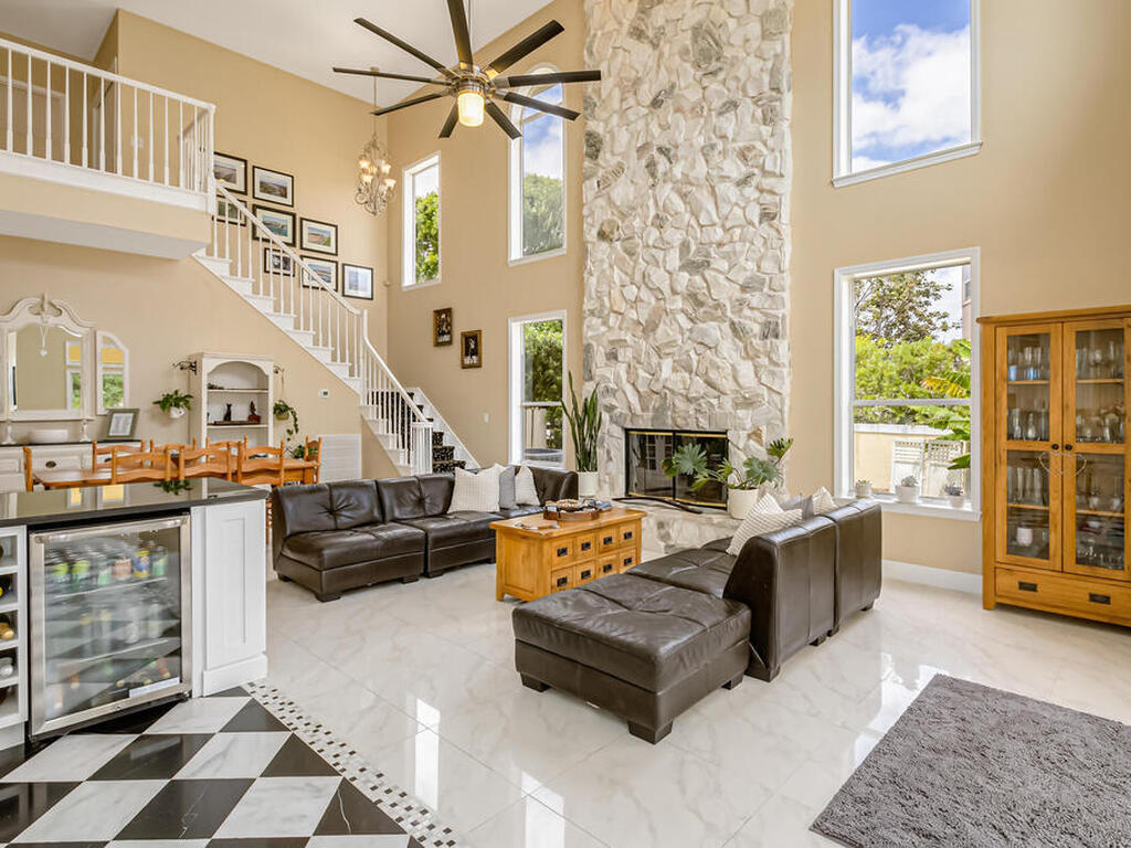 124 Lanternback Island Drive, Satellite Beach, FL 32937