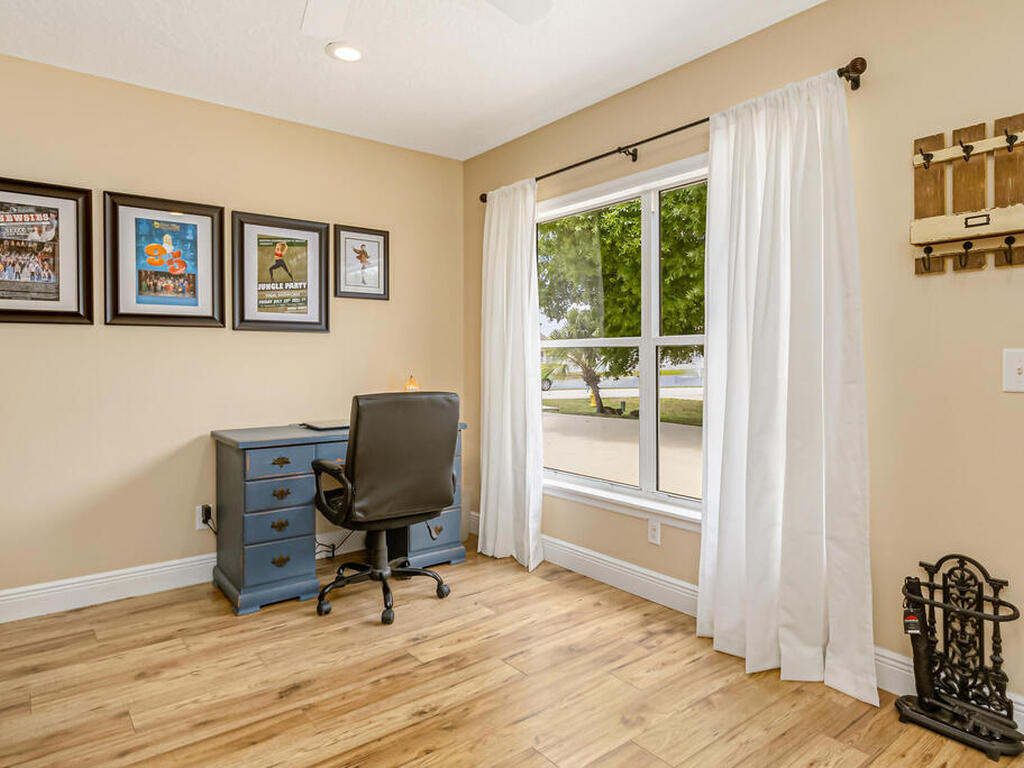 124 Lanternback Island Drive, Satellite Beach, FL 32937