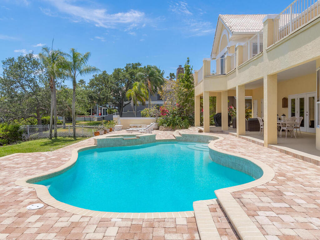 124 Lanternback Island Drive, Satellite Beach, FL 32937