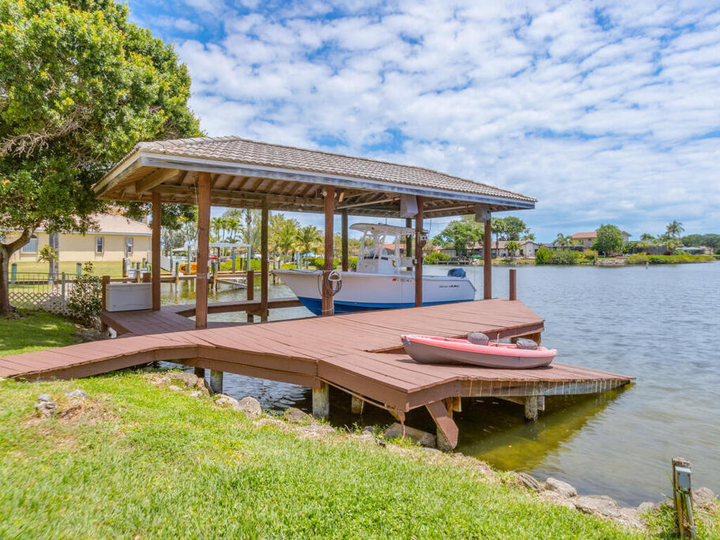 124 Lanternback Island Drive, Satellite Beach, FL 32937