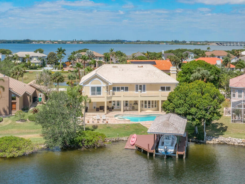 124 Lanternback Island Drive, Satellite Beach, FL 32937