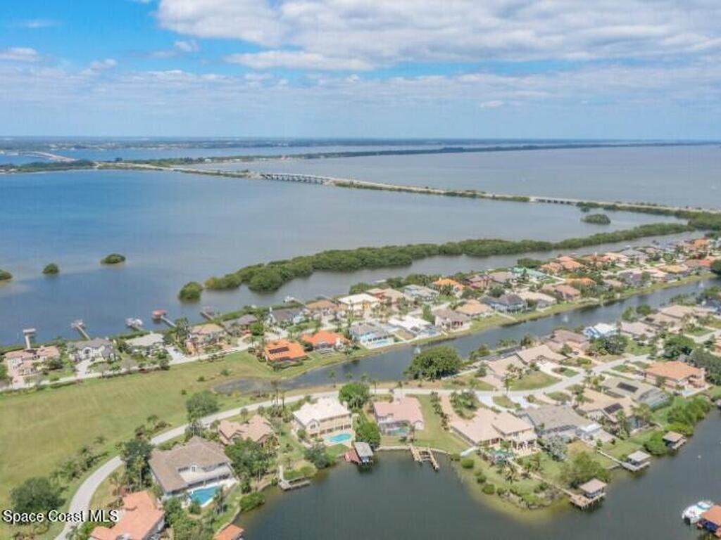 124 Lanternback Island Drive, Satellite Beach, FL 32937
