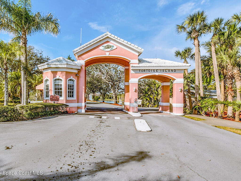 124 Lanternback Island Drive, Satellite Beach, FL 32937