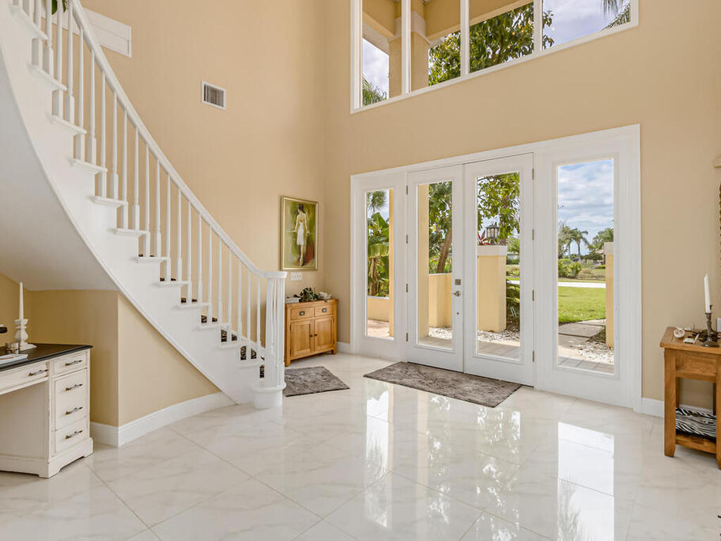 124 Lanternback Island Drive, Satellite Beach, FL 32937