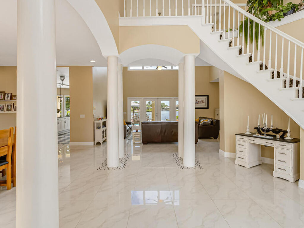 124 Lanternback Island Drive, Satellite Beach, FL 32937