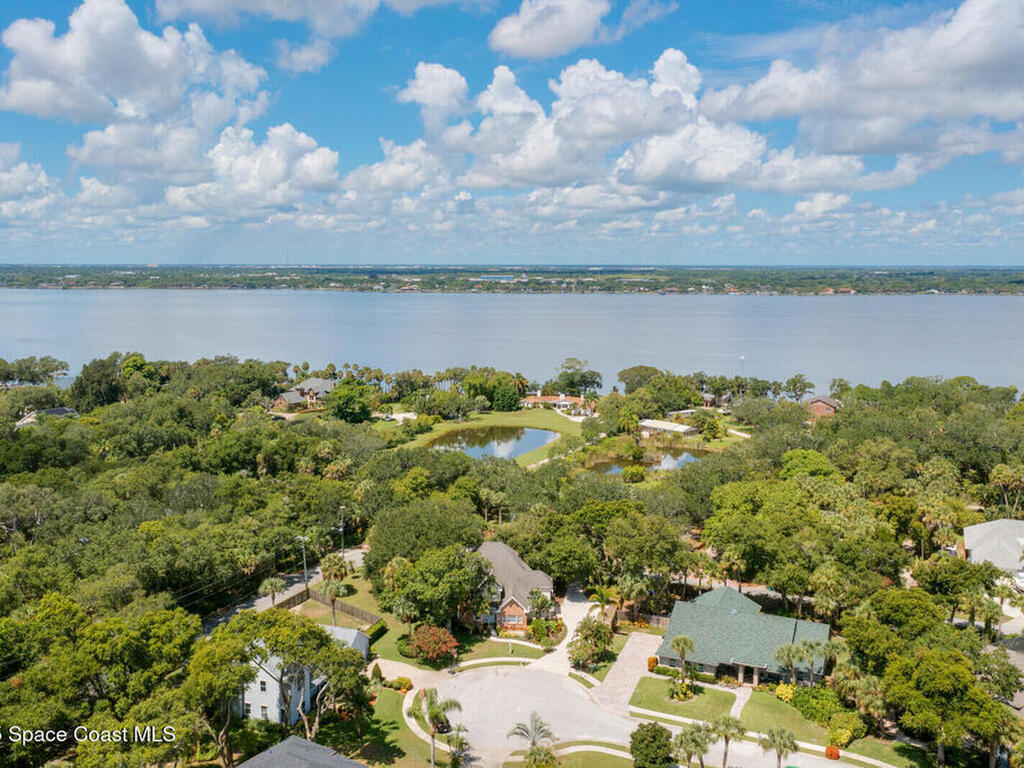 3730 S Tropical Trail, Merritt Island, FL 32952