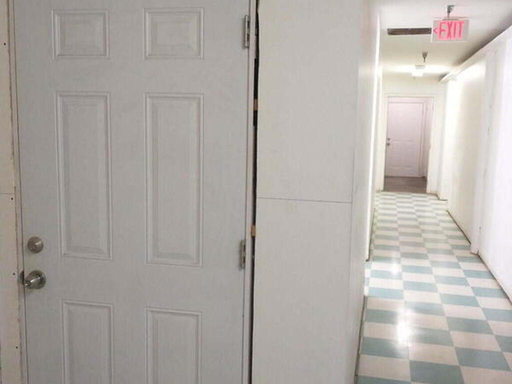 102 Woodland Avenue, Cocoa Beach, FL 32931