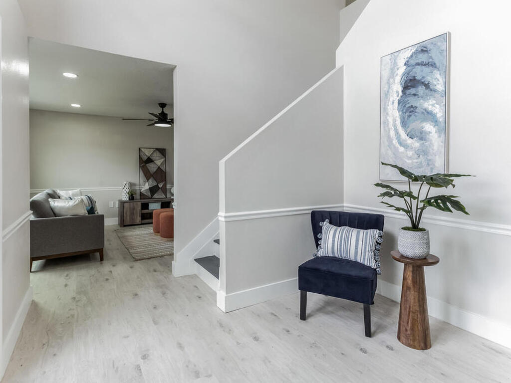 73 London Drive, Palm Coast, FL 32137