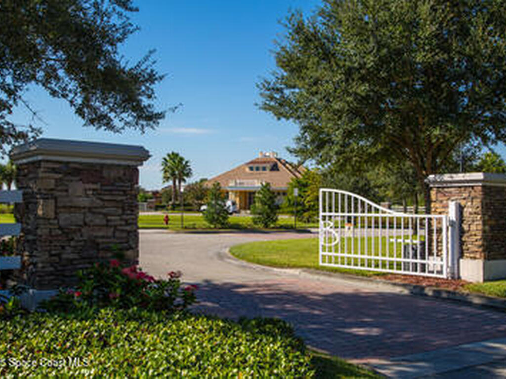 470 Stoney Brook Farm Court, Vero Beach, FL 32968