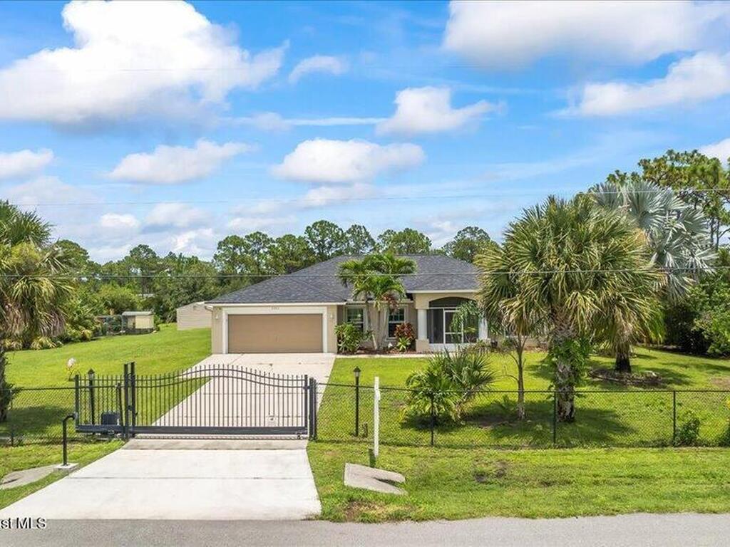 3403 Govan Avenue, Grant-Valkaria, FL 32950