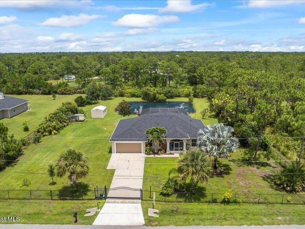 3403 Govan Avenue, Grant-Valkaria, FL 32950