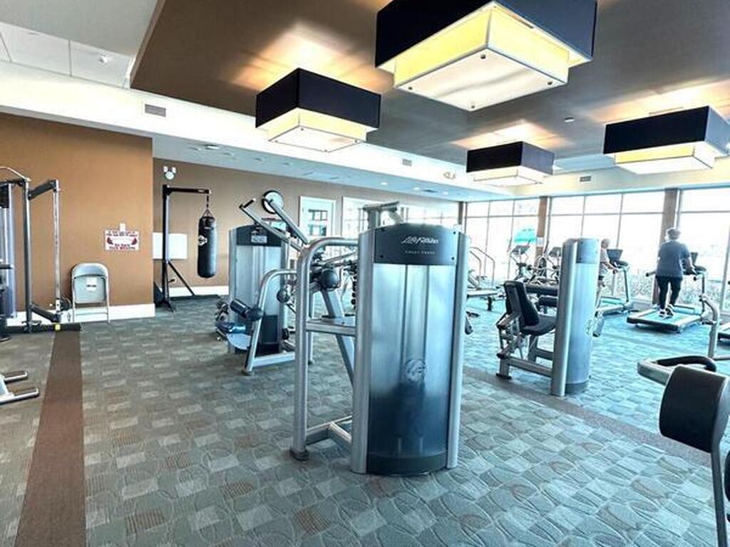 231 Riverside Drive, Holly Hill, FL 32117