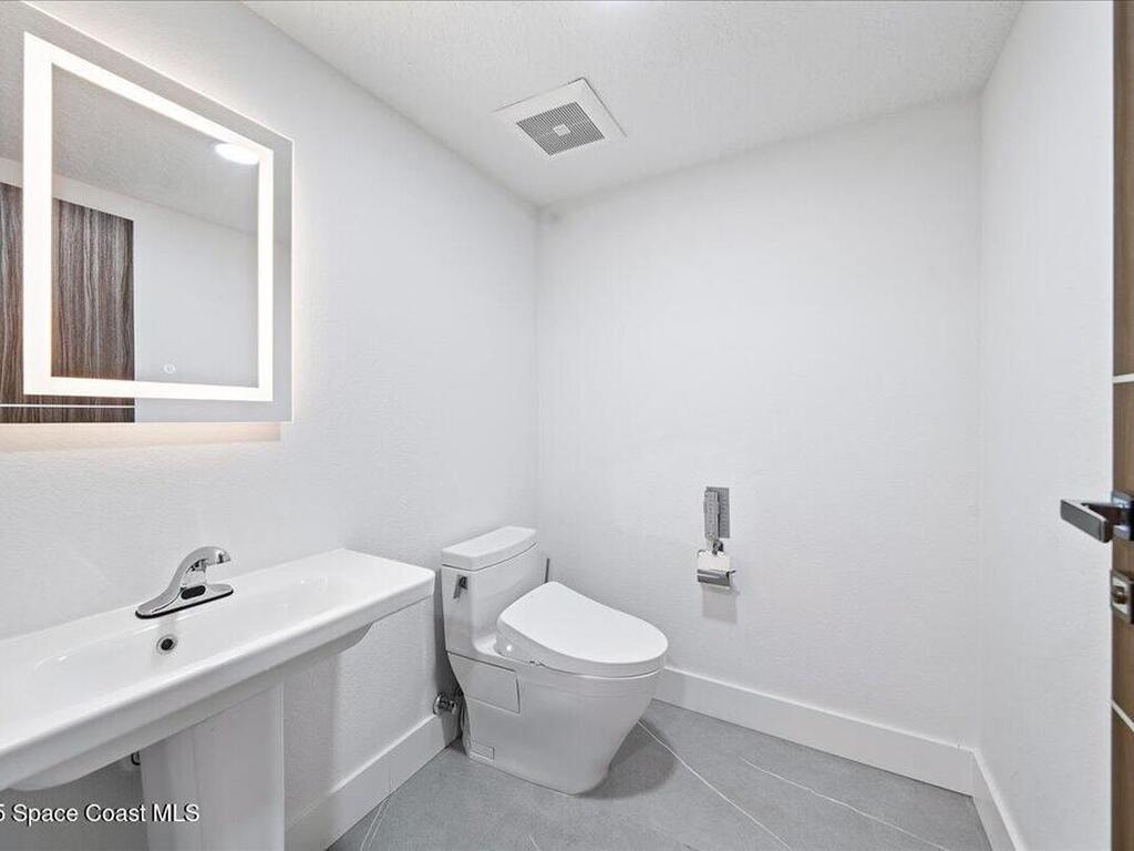 2075 Highway A1A Highway, Indian Harbour Beach, FL 32937