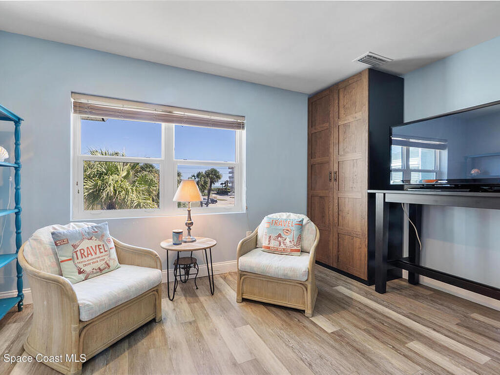 7709 Ridgewood Avenue, Cape Canaveral, FL 32920