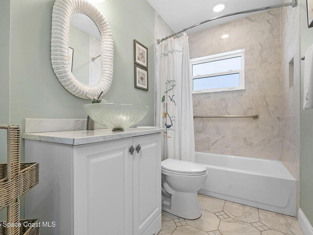 7709 Ridgewood Avenue, Cape Canaveral, FL 32920